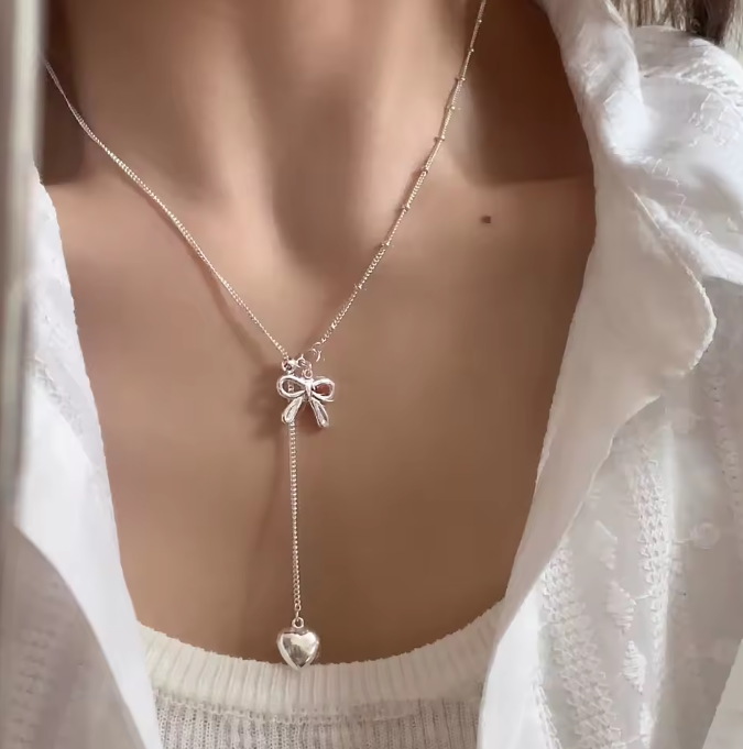Bow & Heart Necklace